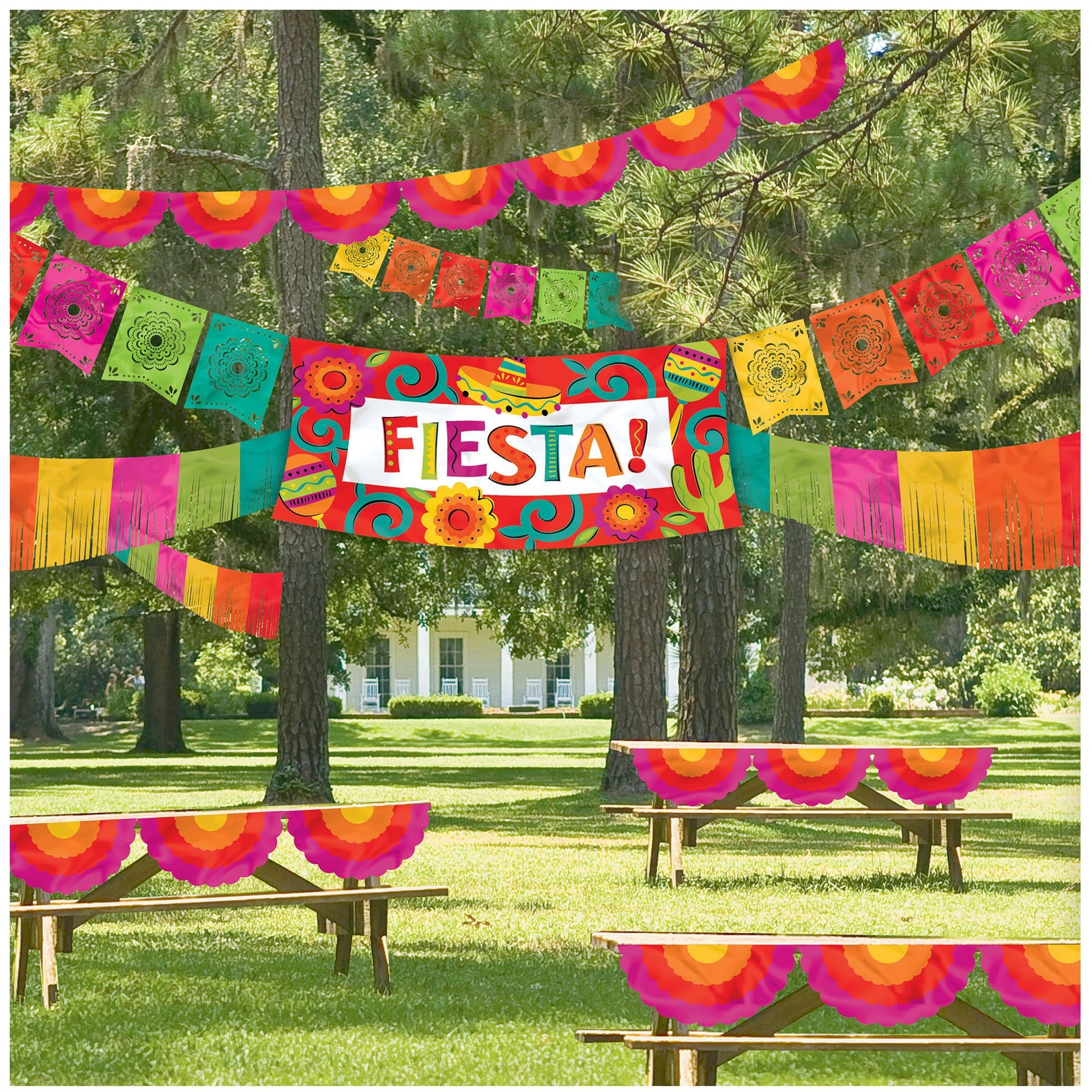 Fiesta Giant Indoor/Outdoor Decorating Kit