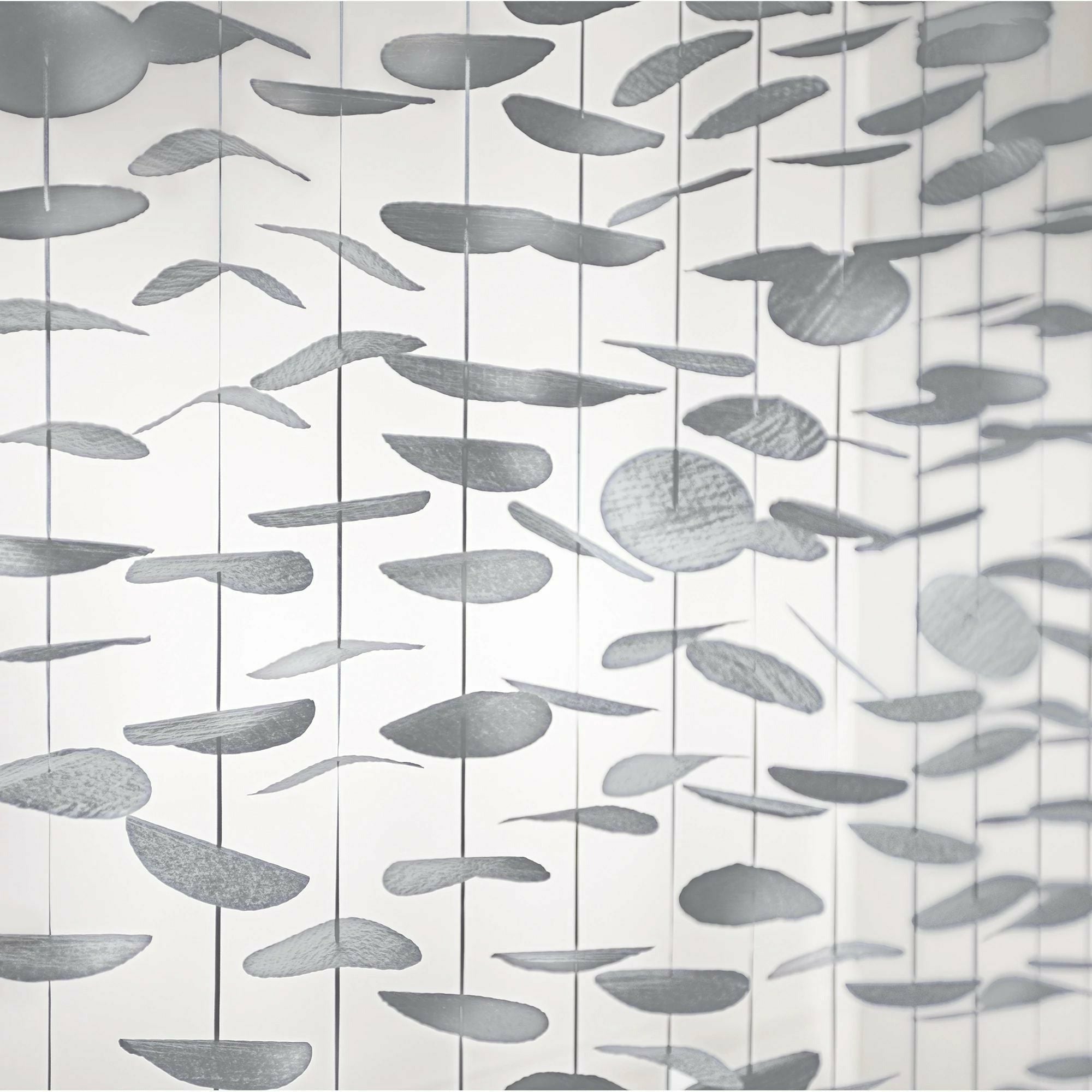 Amscan DECORATIONS Large Circle Backdrop - Silver