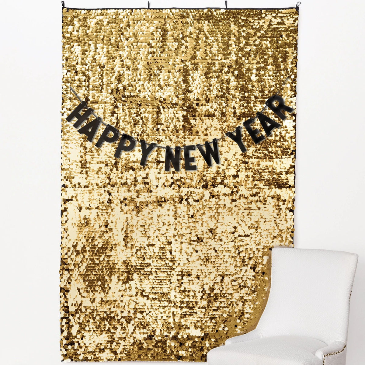 Amscan HOLIDAY: NEW YEAR&#39;S Happy New Year Paillette Backdrop - Black, Silver, Gold